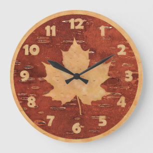 Maple Leaf on Inner Birch Bark Grote Klok