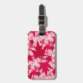 Maple lekt op een roze achtergrond bagagelabel (Voorkant verticaal)