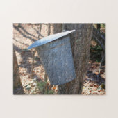 Maple Sugar Sap Bucket on Tree Natuur  Legpuzzel (Horizontaal)