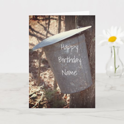 Maple Syrup Sap Bucket on Tree Birthday Kaart (Kleine Plant)