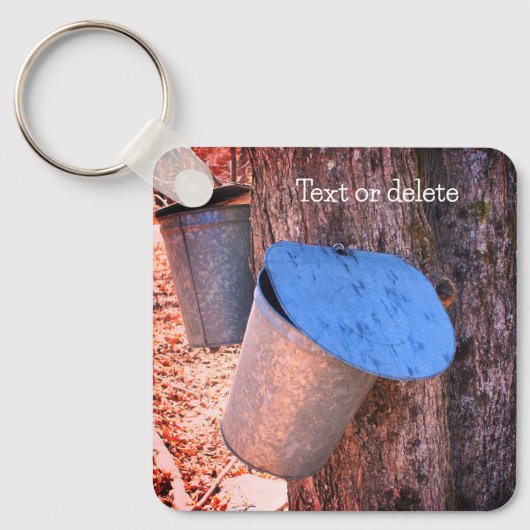 Maple Syrup Sap Buckets Natuur Gepersonaliseerd Sleutelhanger (Voorkant)