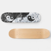 Marble Yin Yang Symbol Skateboard (Horizontaal)