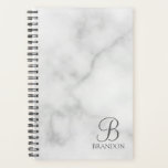 Marbre blanc de script personnalisé Monogramme et<br><div class="desc">Monogramme personnalisé et cadeau de nom caractéristiques monogramme personnalisé en style de police de script classique gris et nom en style de police de serif classique gris sur arrière - plan de marbre blanc. Parfait comme cadeau de vacances, cadeau de fête des pères pour papa et cadeau pour toutes les...</div>
