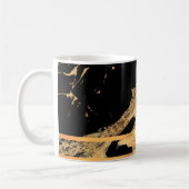 Marbre noir et Mug de café moulé à l'or (Gauche)