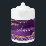 Marbre Parties scintillant or violet Nom personnal<br><div class="desc">Teapot avec Agate Violet Parties scintillant or Géode Nom personnalisé Marbre étincelant Anniversaire - Anniversaire ou Mariage Cadeau / Fournisseur - Ajouter votre nom - Texte ou supprimer - Faire votre cadeau spécial - Redimensionner et déplacer ou ajouter du texte / des éléments avec outil de personnalisation. Conception par MIGNED....</div>