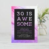 Marbre | Typographie Moderne Invitation Anniversai (Debout devant)