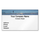 Marcher sur la plage Carte de visite magnétique #1 (devant)