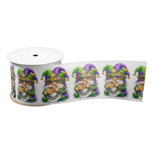 Mardi Gras-kabouter die King Cake eet Lint