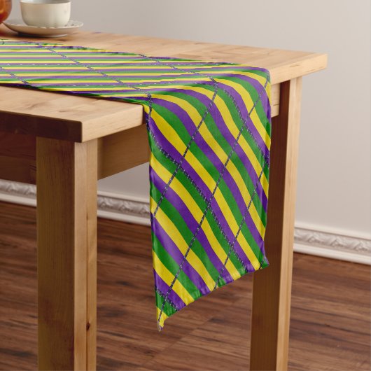 Mardi Gras Striped Pattern Korte Tafelloper (Voorbeeld)