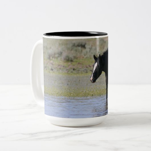 Mare noire sauvage "Ash" Mug (Devant gauche)