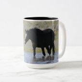 Mare noire sauvage "Ash" Mug (Devant droit)