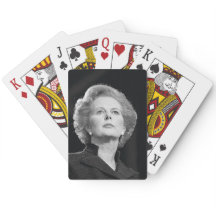 Margaret Thatcher die kaarten speelt (zwart en wit