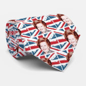 MARGARET THATCHER UNION JACK STROPDAS (Opgerold)