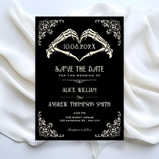 Mariage à arche gothique noir Save The Date
