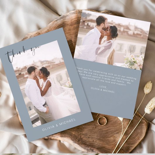 Mariage bleu poussiéreux Merci photo minimaliste