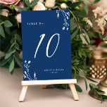 Mariage Boho Fleur sauvage de la marine russe<br><div class="desc">Ce design élégant mais rustique de numéro de table de mariage dispose d'un joli arrière - plan bleu marine avec des fleurs sauvages dessinés à la main et une typographie élégante. Le design est le même de part et d'autre. Consultez notre collection de Fleurs sauvages rustiques pour la coordination des...</div>