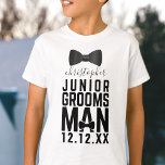 Mariage Bow Cravate Junior Groomsman T-Shirt<br><div class="desc">Offrez à vos jeunes mariés des chemises de marionnettes à cravate arc assorties! Ajoutez simplement leur nom et votre date de mariage et faites-les courtiser vos invités avec leur gentillesse. Tenue parfaite pour les répétitions mariages</div>