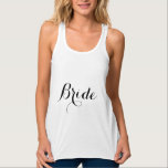 Mariage BRIDE débardeur fleuri pour femmes<br><div class="desc">Mariage BRIDE débardeur fleuri pour les femmes. T-shirts branchés de mode hipster et dessus avec du texte personnalisé. Vêtements à manches courtes décontractées cool pour dames attachant le noeud bientôt. Élégant script calligraphie typographie modèle. Vêtements mignons pour la fête de fiançailles,  bachelorette,  sorties nocturnes pour filles,  douche nuptiale,  etc.</div>