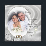 Mariage Favor diamants photo Magnet<br><div class="desc">Mariage Favor diamants photo Magnet. Composition d'image et d'illustration pour mariage formel élégant, anniversaire ou modèle de partie de fiançailles Le texte est entièrement personnalisable. Ajoutez vos informations ou changez-les complètement. Sélectionnez une police et une couleur différentes. Le modèle peut être utilisé pour toute occasion spéciale. Il vous suffit de...</div>