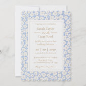 Mariage floral bleu tendance RSVP QR & Invitation (Devant)