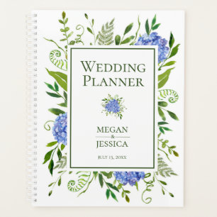 Mariage floral LGBTQ aux hortensias bleus