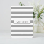 Mariage gris ultra moderne rayé RSVP (Debout devant)