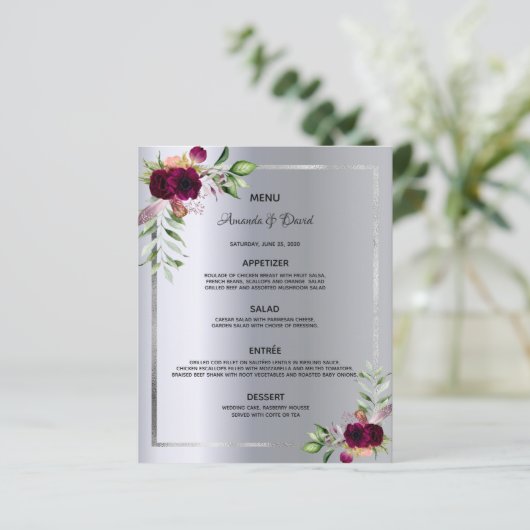 Mariage Menu argent floral bordeaux élégant (Debout devant)