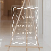 Mariage moderne blanc Wavy Frame Welcome