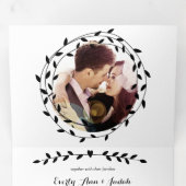 Mariage moderne simple Noir et Blanc Tri-Fold Inv (Intérieur en premier)