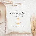 Mariage nautique Bienvenue Sac fourre-tout or<br><div class="desc">Cet hôtel de mariage de destination nautique ou sac de faveur présente une silhouette d'une ancre en faux feuille or, sous le mot "bienvenue" dans élégant script d'écriture noire. Personnalisez-le avec votre emplacement mariage, les noms de la mariée et du marié, et la date du mariage. Idéal pour un bateau,...</div>