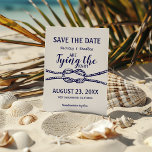 Mariage nautique de la Marine Enregistrer la carte<br><div class="desc">Un mariage nautique moderne sauve la carte de date avec un look épuré et minimaliste,  avec les couleurs marines et blanches classiques,  un modèle facile à utiliser pour la personnalisation. Parfait pour les marins,  les marins,  le yacht club,  le bateau,  la plage ou les mariages d'été.</div>