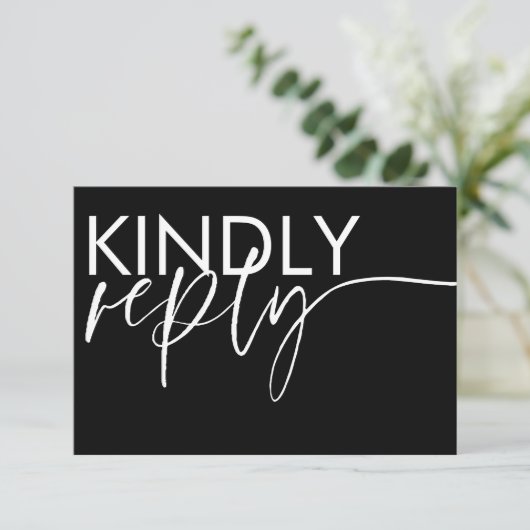 Mariage noir & blanc moderne RSVP (Debout devant)