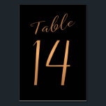 Mariage numéro de table cuivre or parties scintill<br><div class="desc">Faux cuivre métal or feuille de calligraphie formelle script mariage carte de table d'accueil de mariage. La couleur bleu marine arrière - plan foncé de minuit est modifiable. Vous pouvez le modifier après avoir appuyé sur le bouton PERSONNALISER PLUS LOIN. Vous pouvez trouver toute la gamme de numéros (1 -...</div>