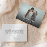 Mariage Photo Simple Minimaliste Carte de remercie<br><div class="desc">Un simple carte de remerciements photo mariage minimaliste. Ce merci mariage vous propose une photo avec une police de texte minimaliste. La photo est à des fins de placement seulement et peut être remplacée par n'importe quelle photo. Tout le texte peut être customisé. La manière idéale de vous faire express...</div>