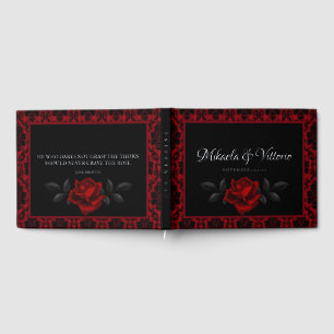 Mariage Rose gothique foncé
