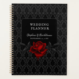 Mariage Rose noire damassée gothique