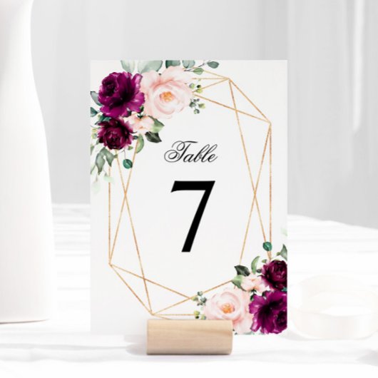 Mariage rose violet et rose vif Numéro de table