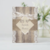 Mariage Rustique Beige Blanc Dentelle Bois RSVP (Debout devant)