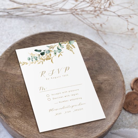 Mariage rustique d'eucalyptus en or vert boho RSVP