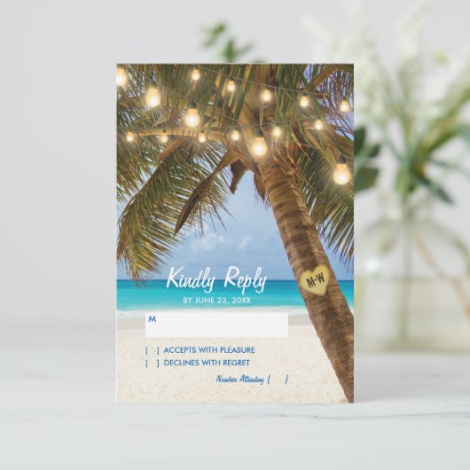 Mariage Tropical Beach et String Lights RSVP (Debout devant)