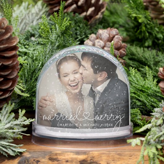 Marié & Joyeux Coeur Script Mariage moderne person (Hiver)