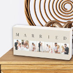 MARIED 7 Photo Collage naturel et noir<br><div class="desc">Boîtier moderne en bois, personnalisé avec vos photos mariages. Un design élégant dans une palette de couleurs neutres, naturelles et noires - parfait pour les jeunes mariés et cadeaux d'anniversaire. Le modèle photo est configuré pour vous pour ajouter 7 de vos photos préférées qui sont affichées au format portrait dans...</div>