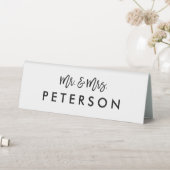 Mariée et mariée moderne M. et Mme Table Signes (En SItu (Tableau))