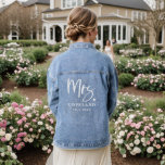 Mariée Mme Mariage Heart<br><div class="desc">Veste en denim élégante et moderne pour une mariée à porter le jour de son mariage. Le texte écrit à la main dit "Mme" avec un coeur. Ajoutez votre nouveau nom de famille avec la date ci-dessous.</div>