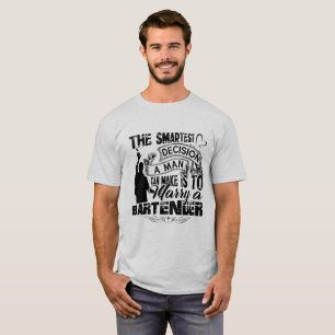 Mariez un T-shirt de barman