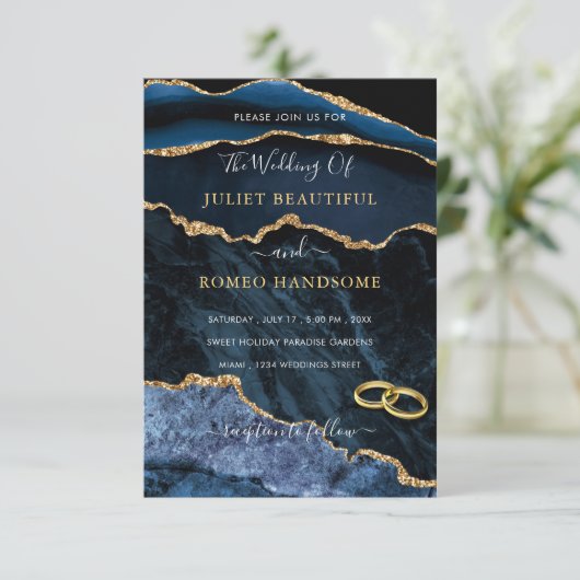 Marine Blauw Glitter Marmer Bruiloft Uitnodiging (Staand voorkant)