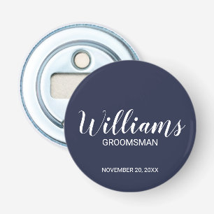 Marine Blauw Modern Script Gepersonaliseerde Groom Button Flesopener