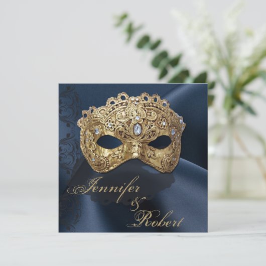 Marine en Goud Masquerade Bruiloft Uitnodiging (Staand voorkant)