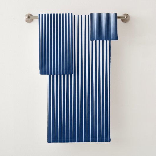 Marine rayée Bleu et blanc Motif Abstrait moderne (En situation)