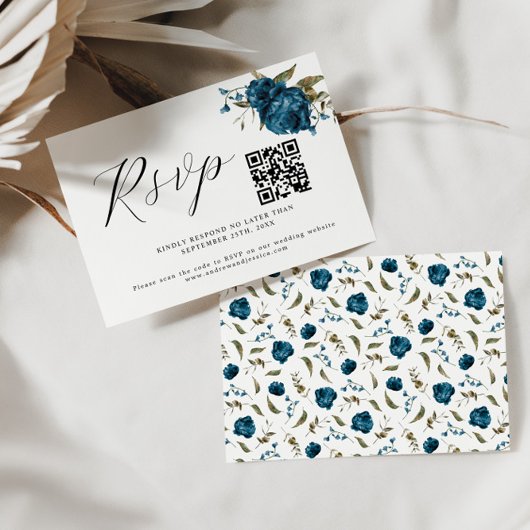 Marineblauw Bloemenbruiloft QR Code RSVP-kaart RSVP Kaartje